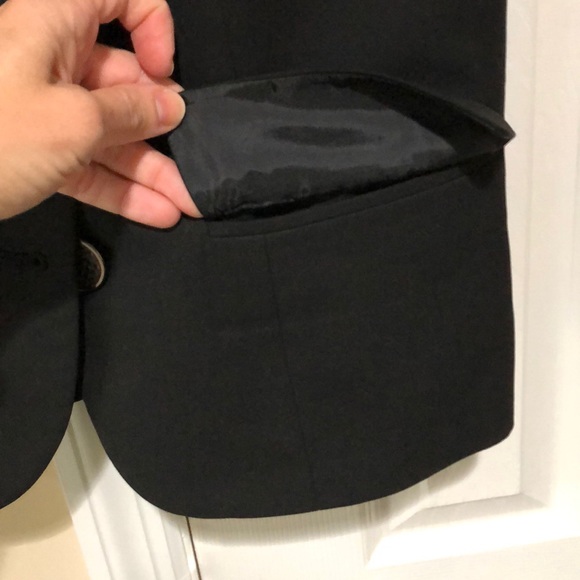 The Limited - cap sleeve suit jacket - Picture 3 of 8